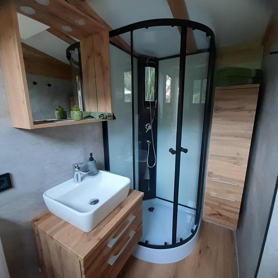 ホテル Tiny House Am Steinergut ラートシュタット エクステリア 写真